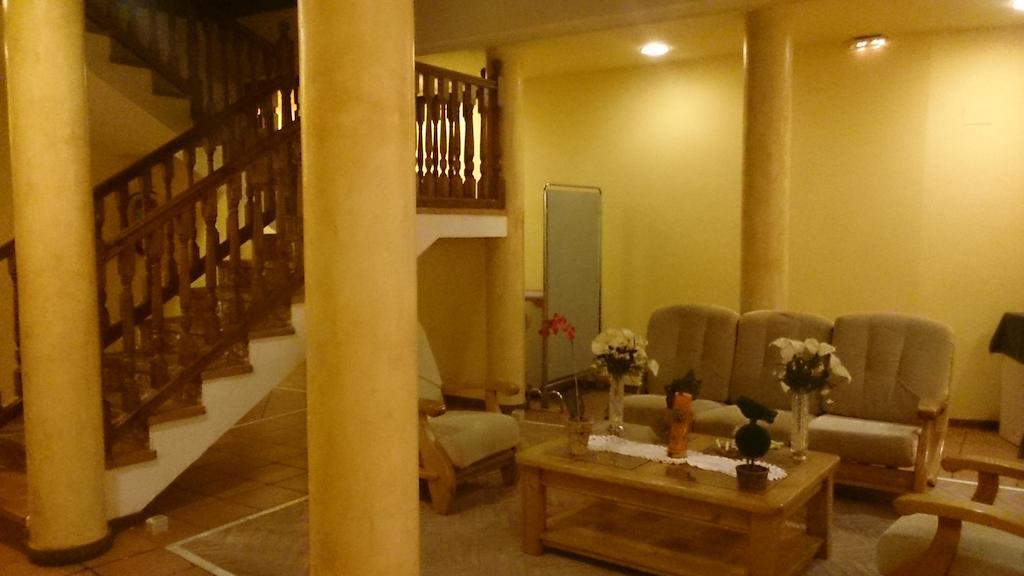 Hospederia Villa De Pintano Exteriör bild